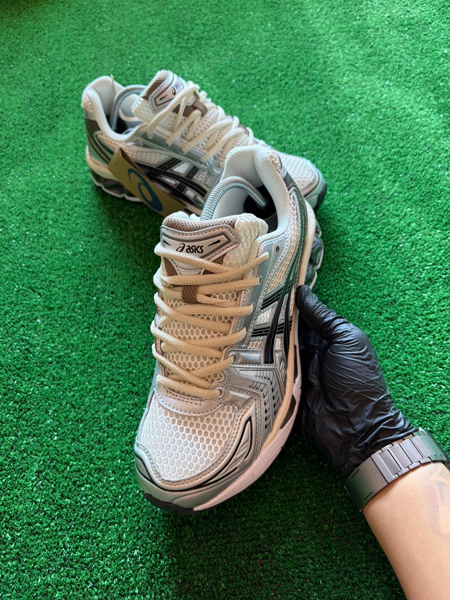 Asics kayano 14